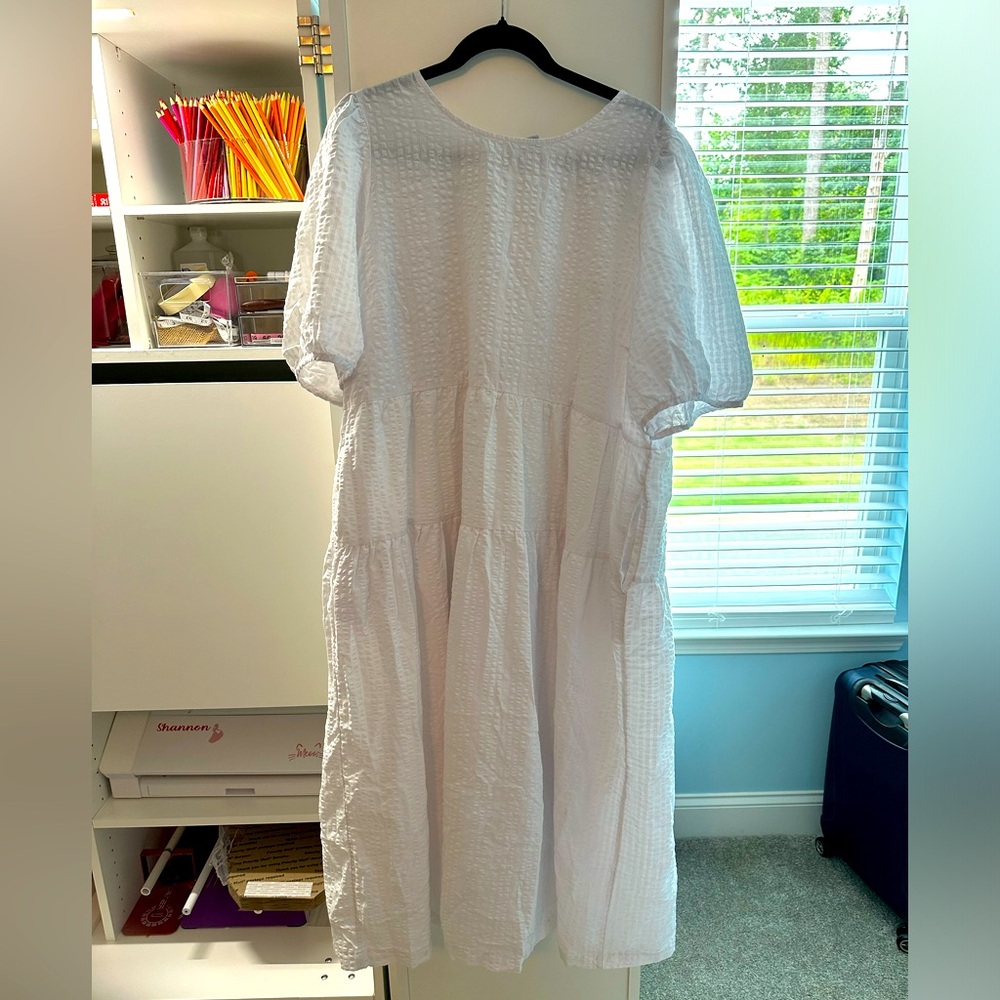 White Old Navy Maxi Dress